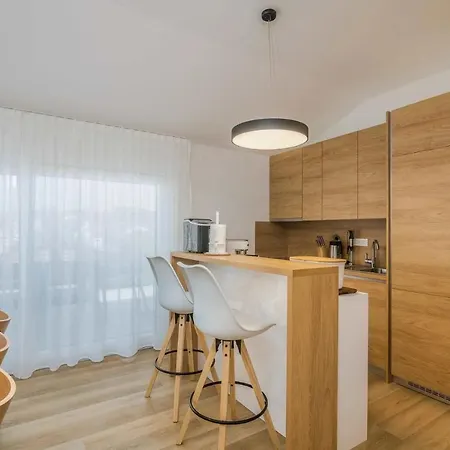 Apartman With A Parking Space Nska, Krk - 21707 *